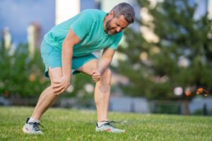 Middle,Aged,Man,Are,Knee,Pain.,Arthritis,And,Tendon,Problems.